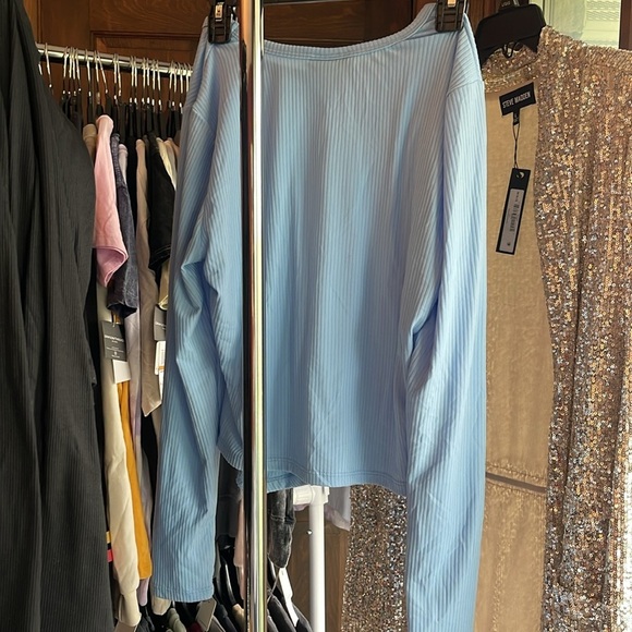 Just polly top - Picture 6 of 6